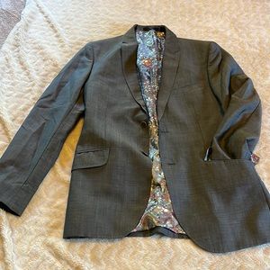 Unique blazer /funky suit coat